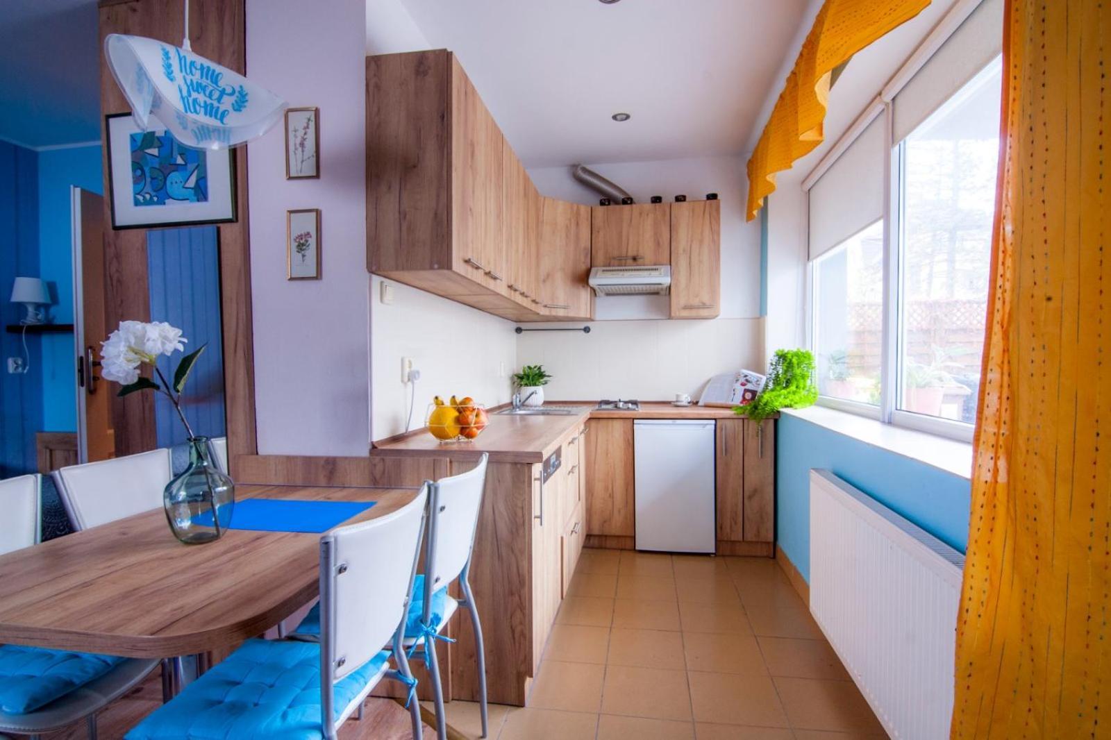 Wynajem apartamentów i pokoi. Ustronie Morskie Exterior foto